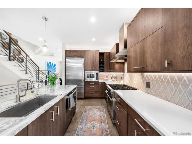 750 Bellaire St, Denver, CO 80220