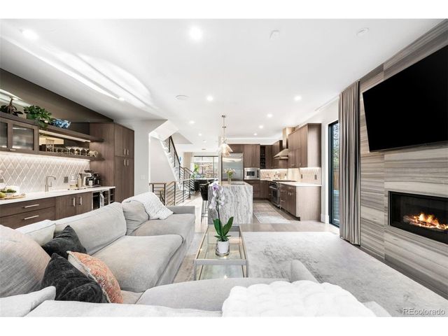 750 Bellaire St, Denver, CO 80220