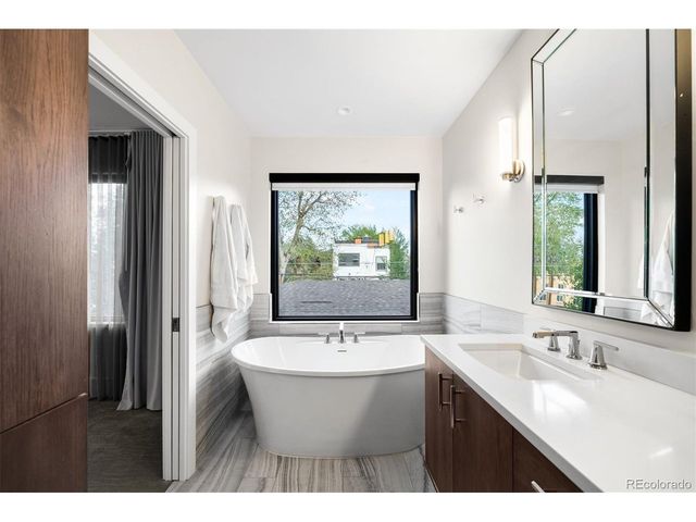 750 Bellaire St, Denver, CO 80220