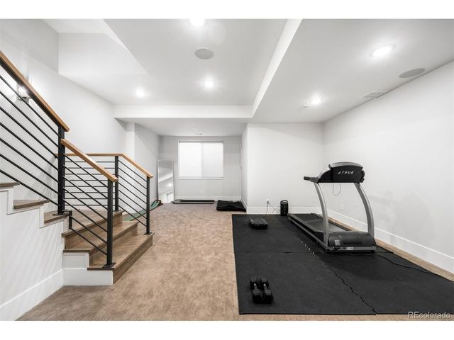 750 Bellaire St, Denver, CO 80220