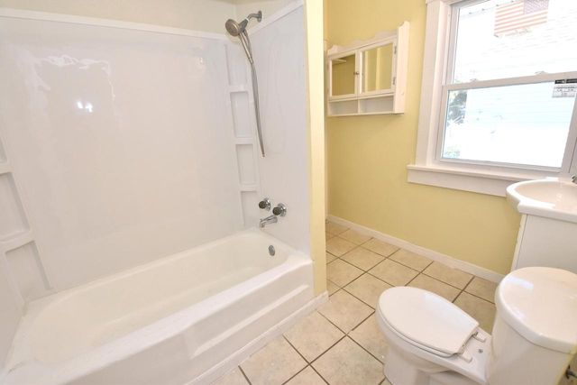 2426 Carmel AVENUE, Racine, WI 53405