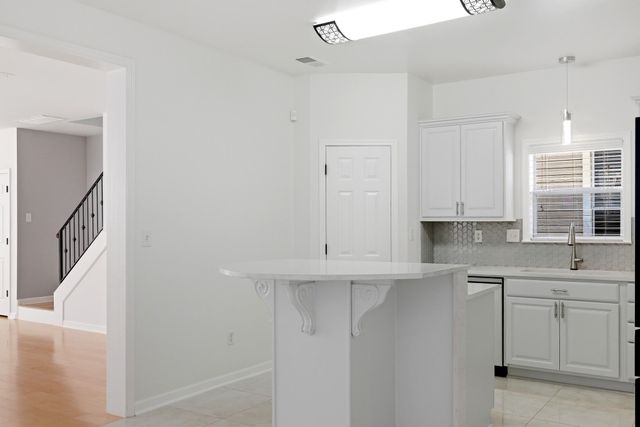 1460 E ISLAND PL, Memphis, TN 38103