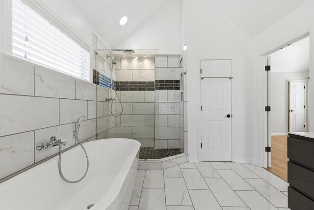 1460 E ISLAND PL, Memphis, TN 38103