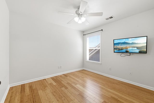 1460 E ISLAND PL, Memphis, TN 38103