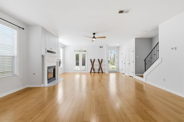 1460 E ISLAND PL, Memphis, TN 38103