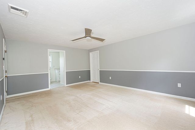 130 Pleasant St, Northborough, MA 01532
