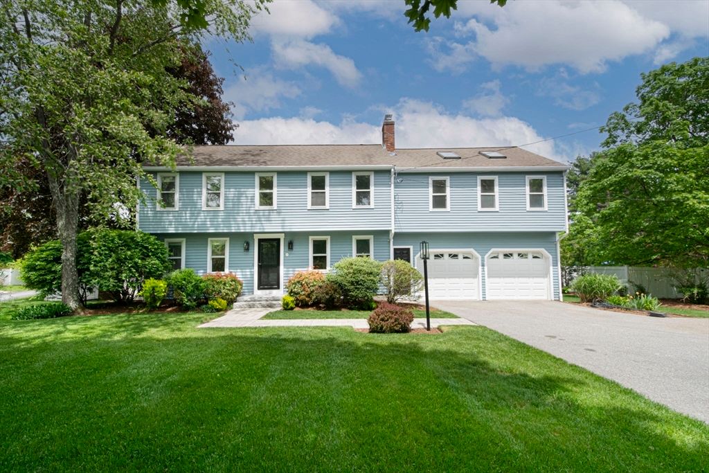 130 Pleasant St, Northborough, MA 01532
