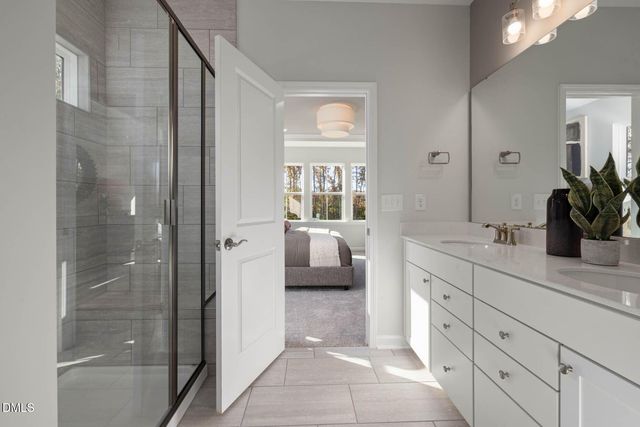 669 Fosterton Cottage Way, Raleigh, NC 27603