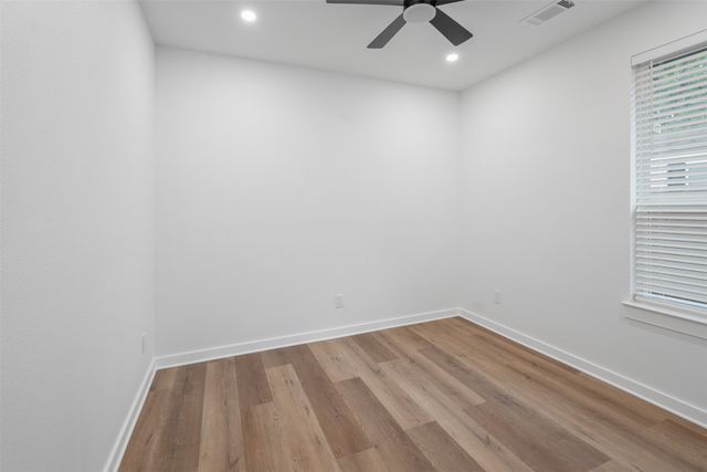 141 Wedgewood Drive, Mabank, TX 75156