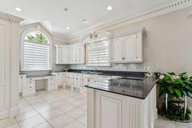 1750 River ROAD, Beaver, PA 15009