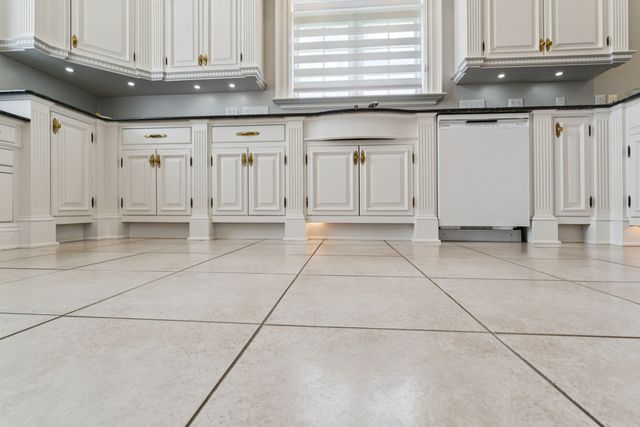 1750 River ROAD, Beaver, PA 15009