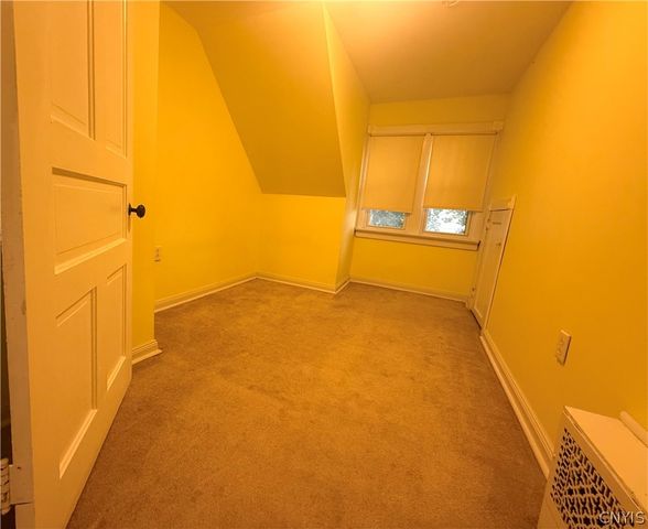 23 State Street, Vernon, NY 13421