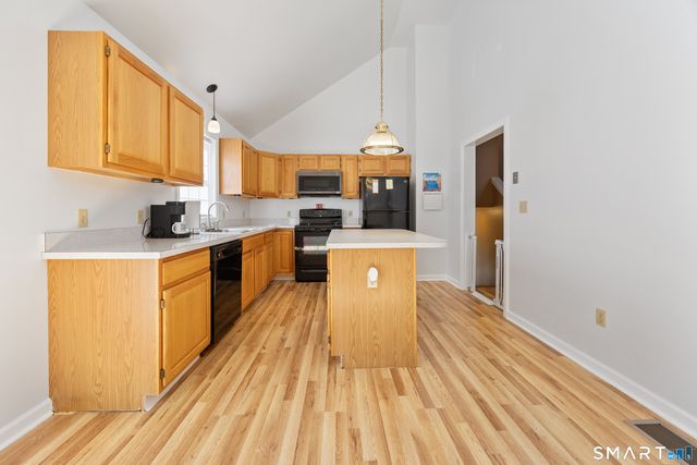 351 D Welton Way, Thomaston, CT 06787