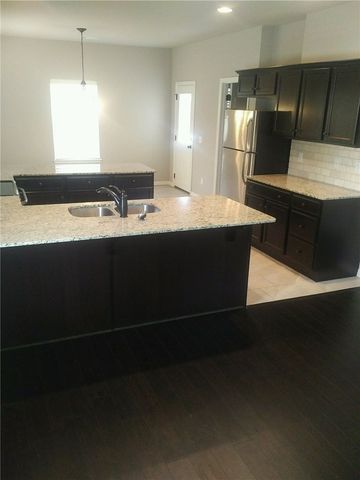1538 N Leverett Avenue, Fayetteville, AR 72703