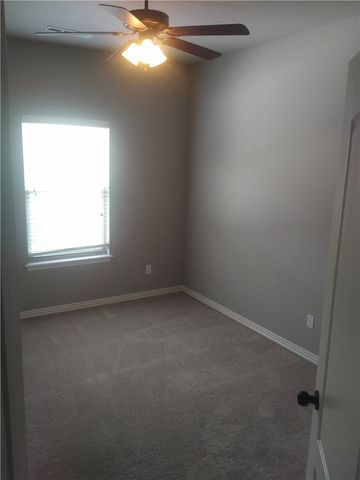 1538 N Leverett Avenue, Fayetteville, AR 72703