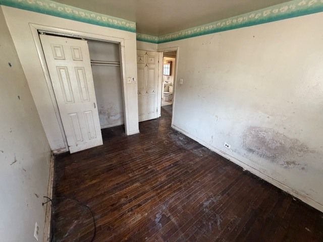 15725 Loomis Avenue, Harvey, IL 60426