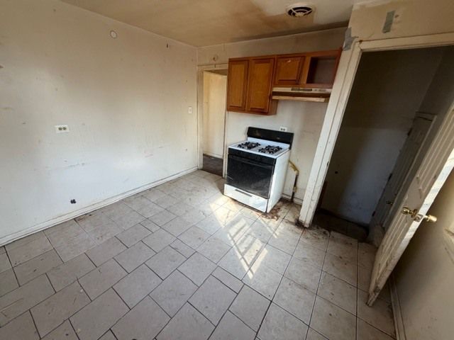 15725 Loomis Avenue, Harvey, IL 60426