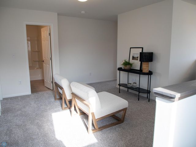 6735 Meadow View Drive S, Fargo, ND 58104