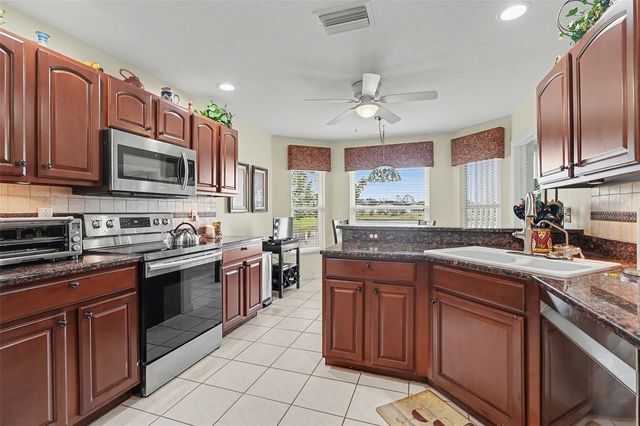 10926 COLLAR DRIVE, San Antonio, FL 33576