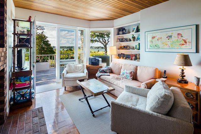 255 Bayberry Way, Barnstable, MA 02655