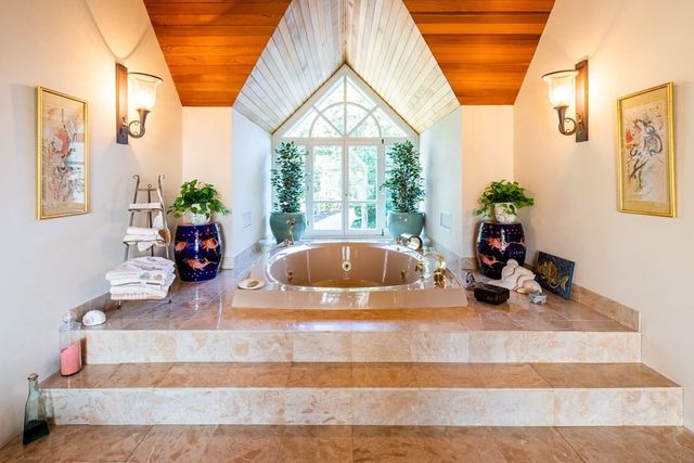 255 Bayberry Way, Barnstable, MA 02655