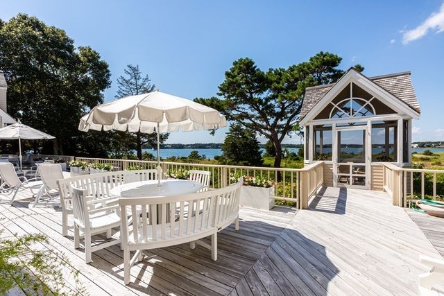 255 Bayberry Way, Barnstable, MA 02655