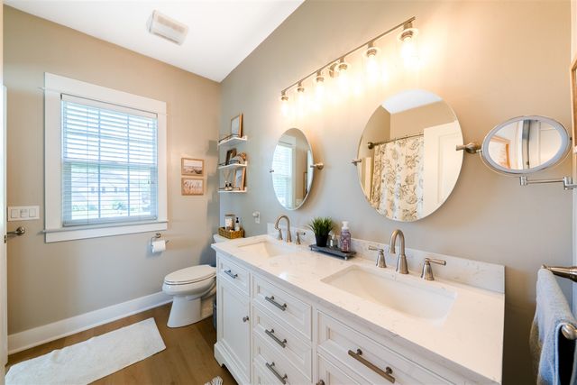 2198 Applegate Drive, Grand Rapids, MI 49534