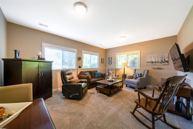 2198 Applegate Drive, Grand Rapids, MI 49534