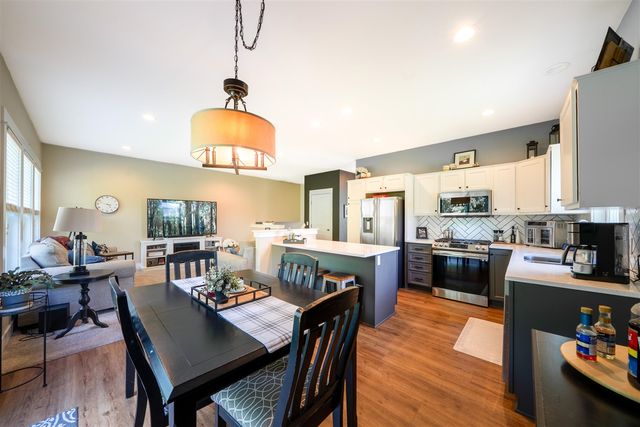 2198 Applegate Drive, Grand Rapids, MI 49534