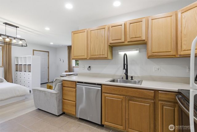 41121 MAY CREEK Road, Gold Bar, WA 98251
