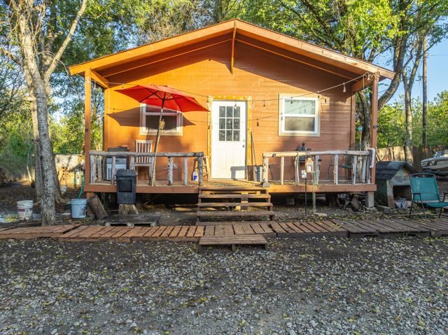 429 County Road 1191, Kopperl, TX 76652