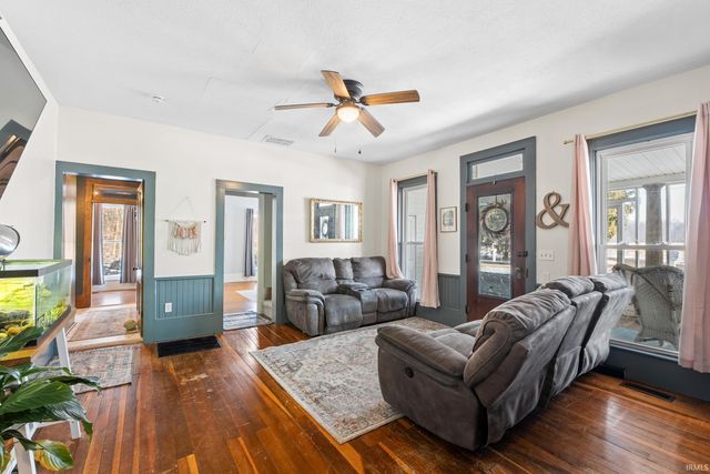 3281 E Wilcox Road, Warsaw, IN 46580