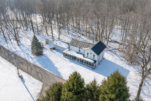 3281 E Wilcox Road, Warsaw, IN 46580