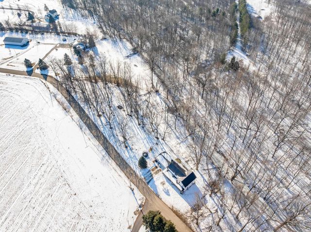 3281 E Wilcox Road, Warsaw, IN 46580