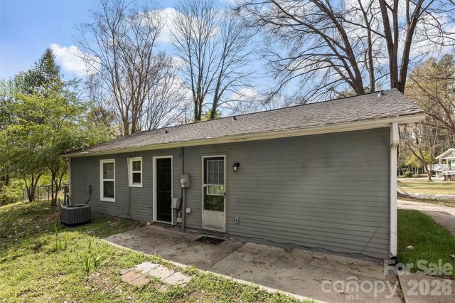 5307 Dawndeer Lane, Charlotte, NC 28212