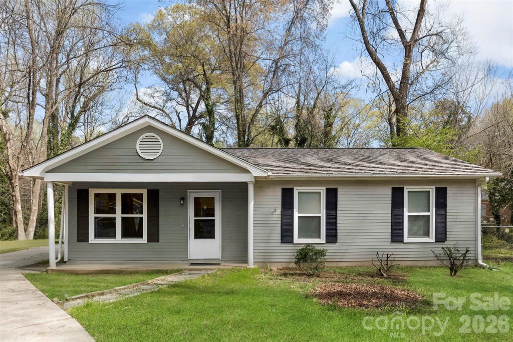 5307 Dawndeer Lane, Charlotte, NC 28212