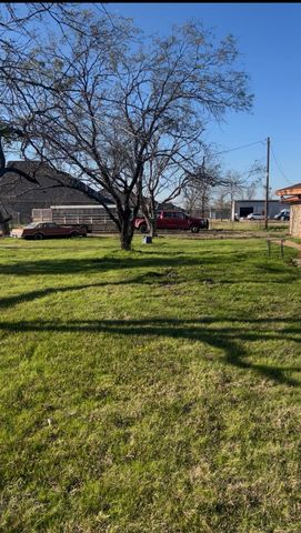 1325 County Road 319, Terrell, TX 75161