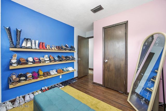 2319 MILLS Road, Jacksonville, FL 32216