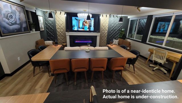 6901 W Beatrice COURT, Milwaukee, WI 53223