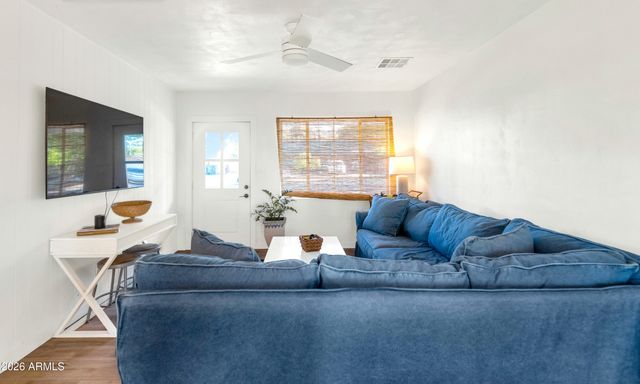 4549 E CAMPBELL Avenue 101, Phoenix, AZ 85018