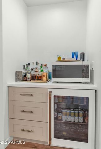 4549 E CAMPBELL Avenue 101, Phoenix, AZ 85018