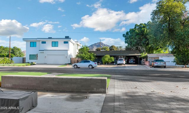 4549 E CAMPBELL Avenue 101, Phoenix, AZ 85018