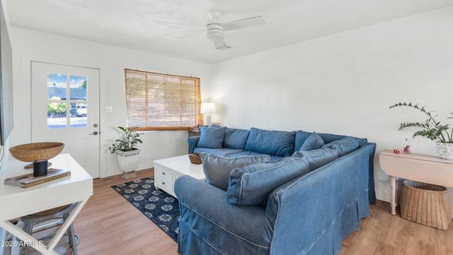 4549 E CAMPBELL Avenue 101, Phoenix, AZ 85018