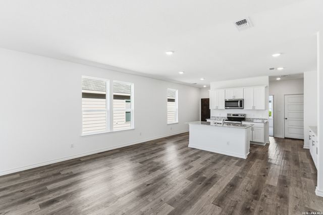 1210 WARBLER PASS, Marion, TX 78124