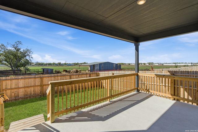 1210 WARBLER PASS, Marion, TX 78124