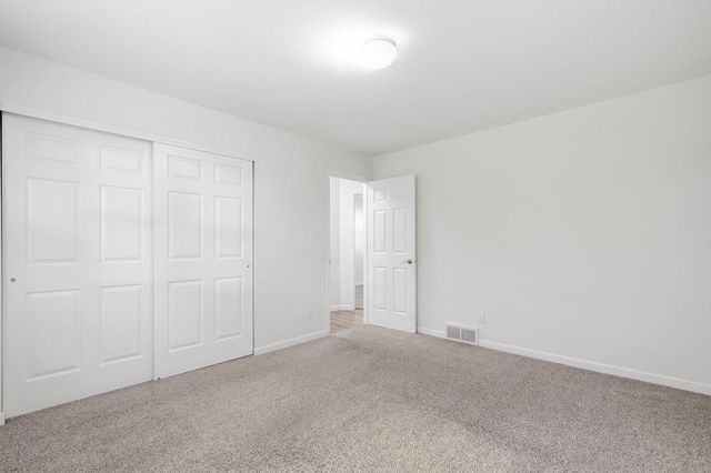 2750 Sunset Court, Cross Plains, WI 53528