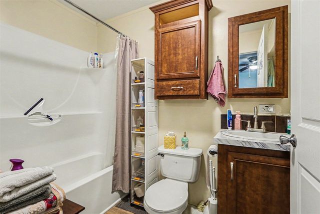 6446 Queens Way, Kalamazoo, MI 49009