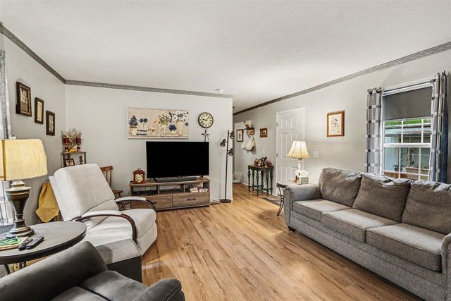6446 Queens Way, Kalamazoo, MI 49009