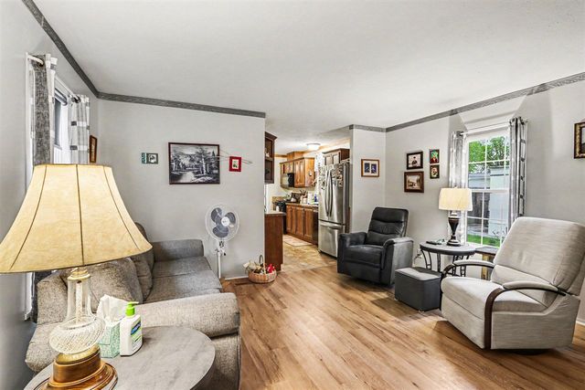6446 Queens Way, Kalamazoo, MI 49009