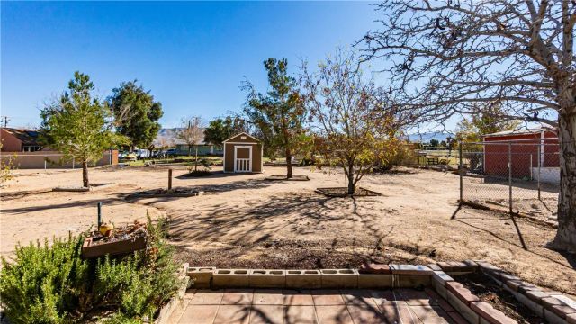 9293 Guava, Hesperia, CA 92345